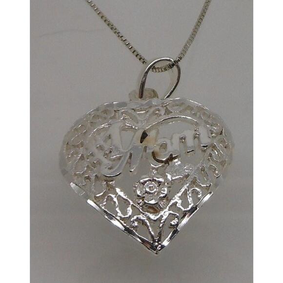 Vintage Sterling Silver Mom Heart Pendant Charm Necklace Chain Mother's Day Gift - Picture 1 of 7